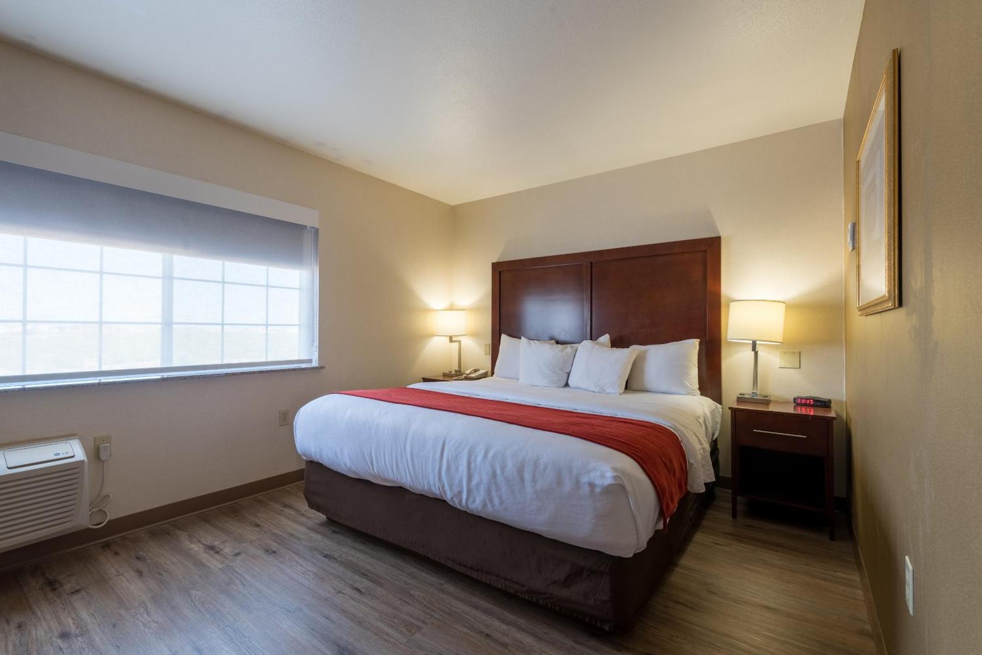 Comfort Inn & Suites Alamosa Bagian luar foto