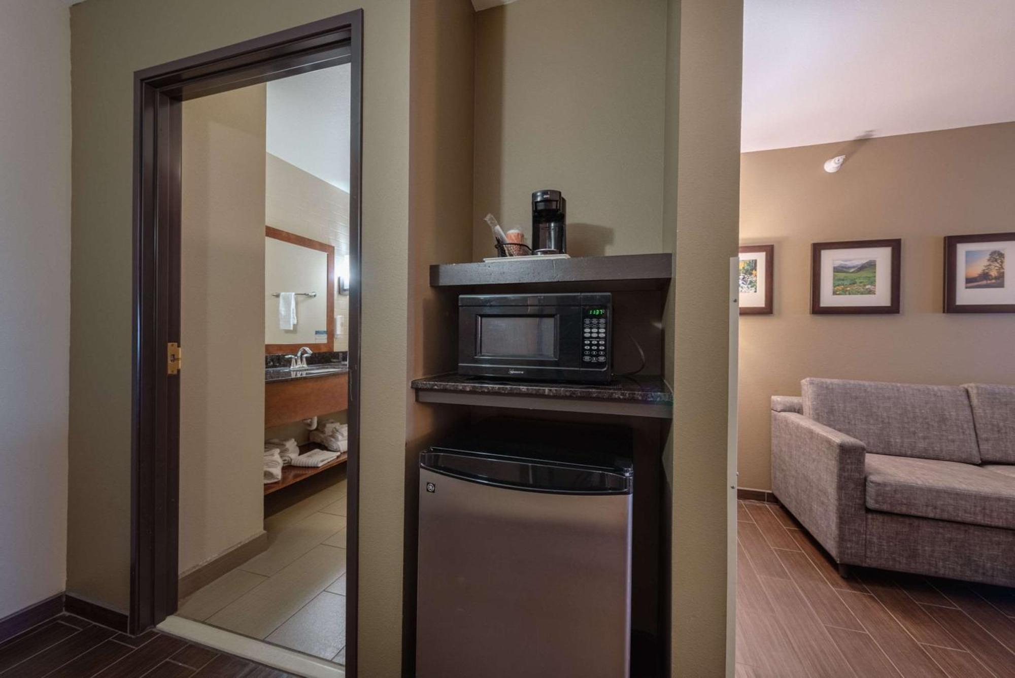 Comfort Inn & Suites Alamosa Bagian luar foto