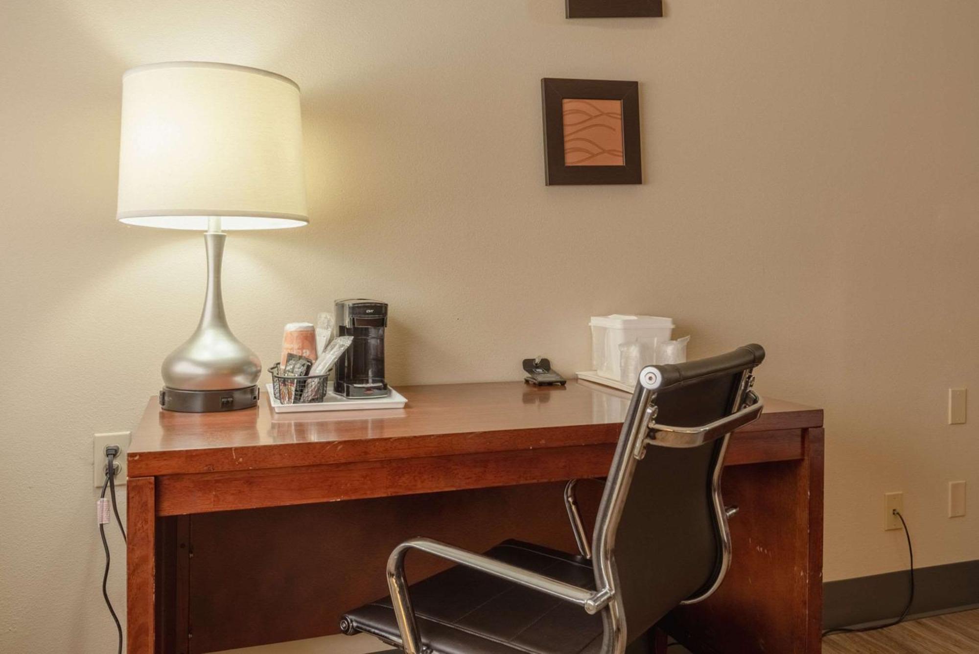 Comfort Inn & Suites Alamosa Bagian luar foto